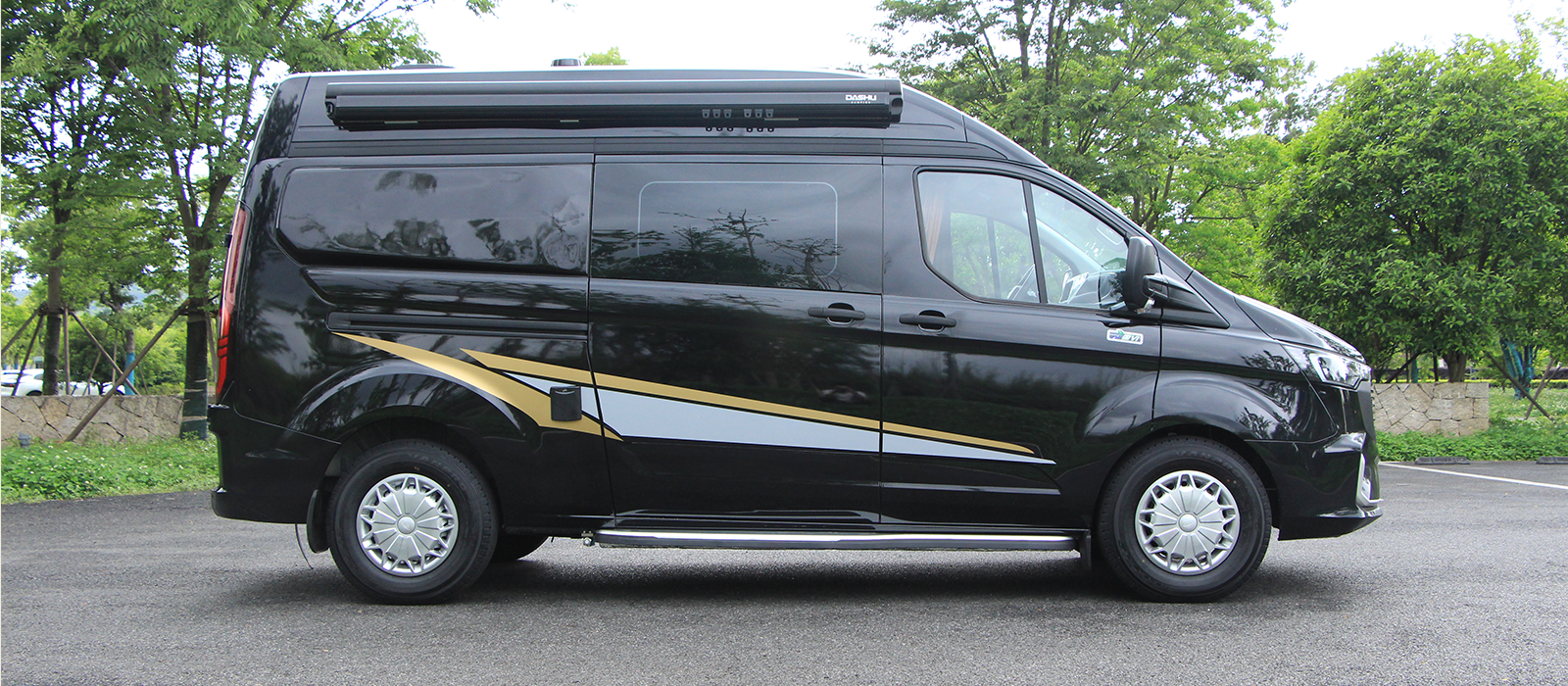 趣蜂B610房车